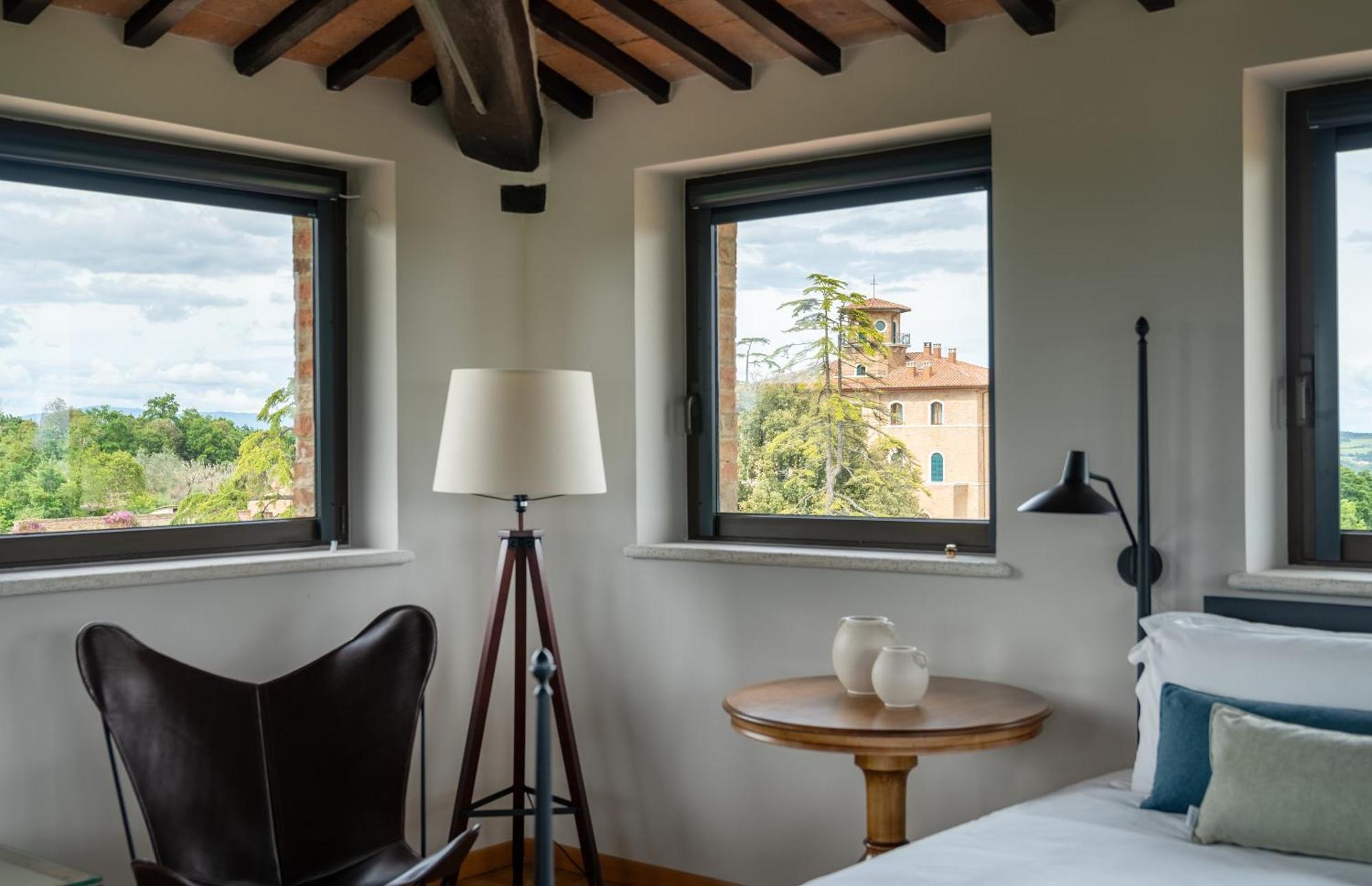 Hotel Precise Tale Poggio Sala
